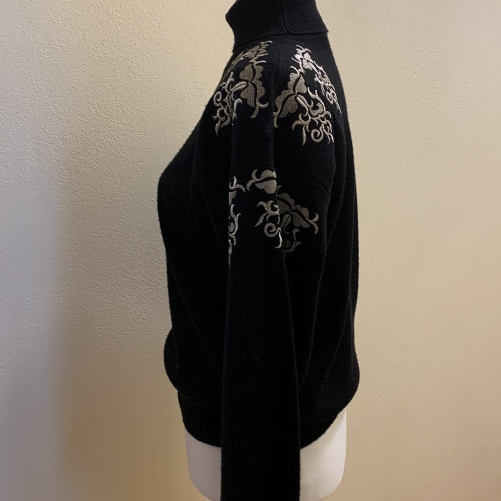 Meister Black Poly and Wool Turtle Neck Sweater with Gold Appliques size S - Picture 4 of 8